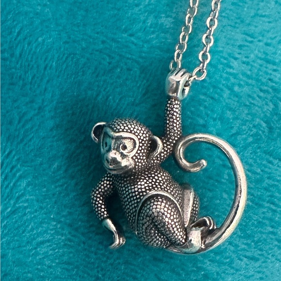 NWT Brighton Monkeying Around Necklace - Picture 2 of 3